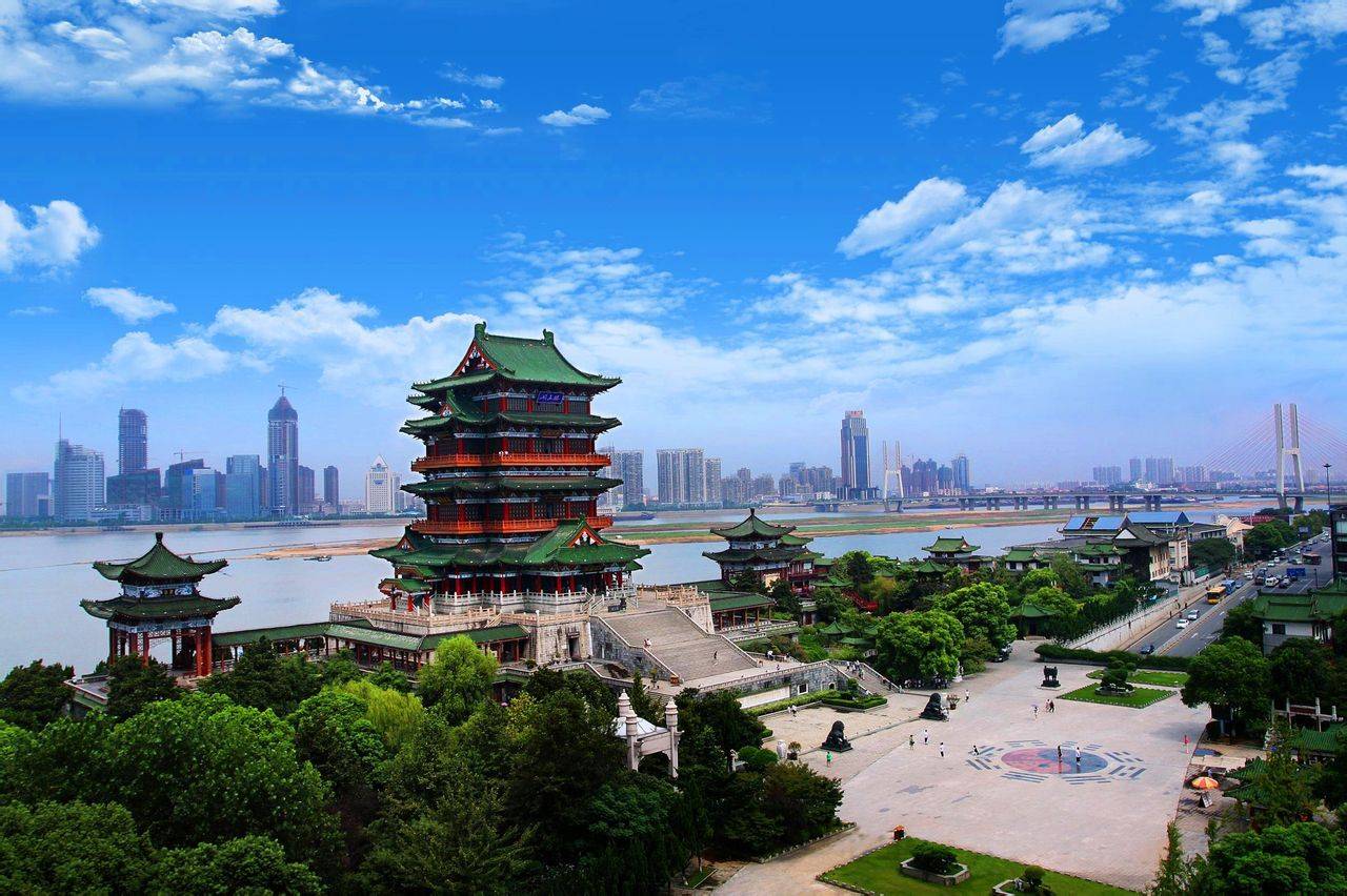 南昌旅游攻略(南昌旅游攻略三天游)