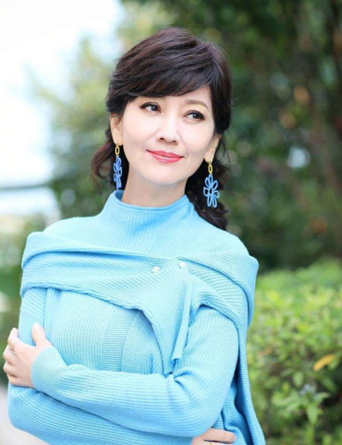 爱因斯坦的资料(爱因斯坦的简历) 爱因斯坦的资料(爱因斯坦的简历)