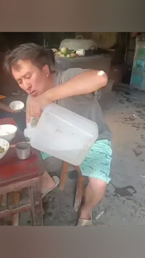 最近小区有什么怪事 最近2天小区发生命案